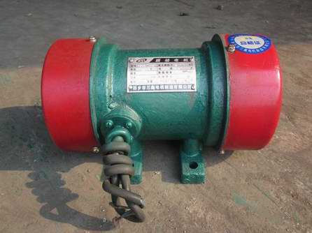 振動篩產(chǎn)量、物料運行速度計算方法 